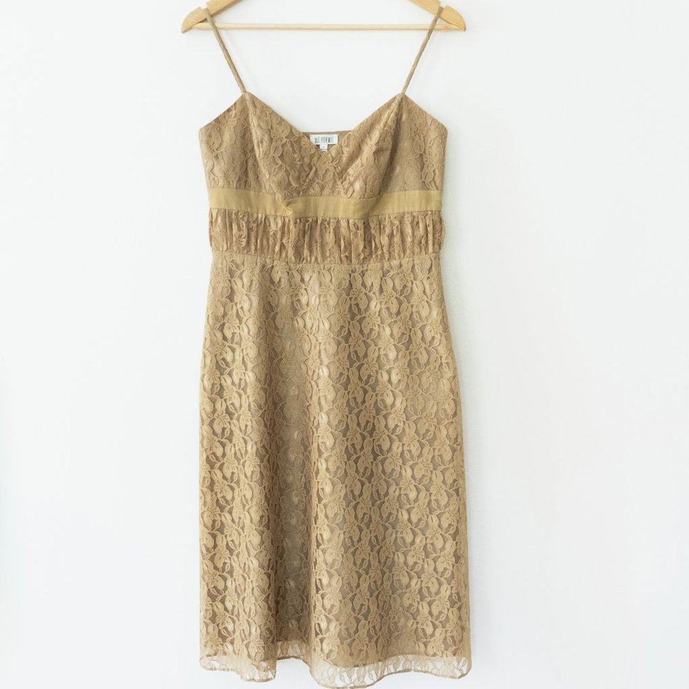 Due Per Due Floral Lace Overlay Midi Dress